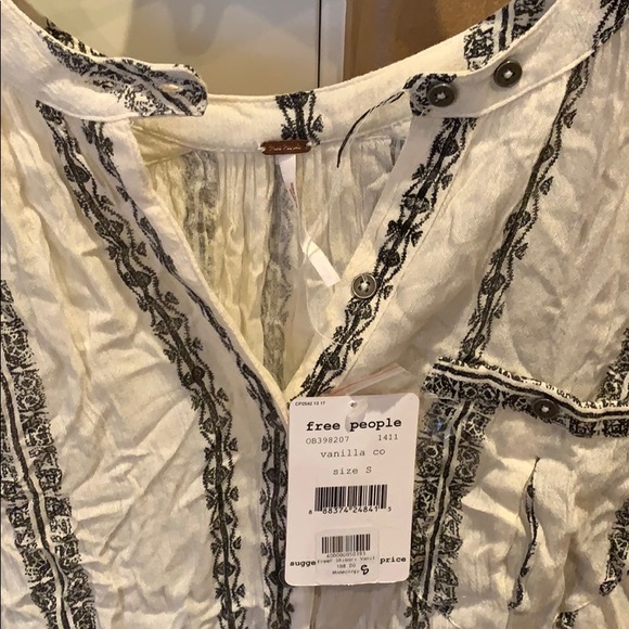 Free people - Picture 2 of 4